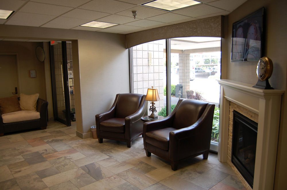 רוצ'סטר Brentwood Inn And Suites מראה חיצוני תמונה
