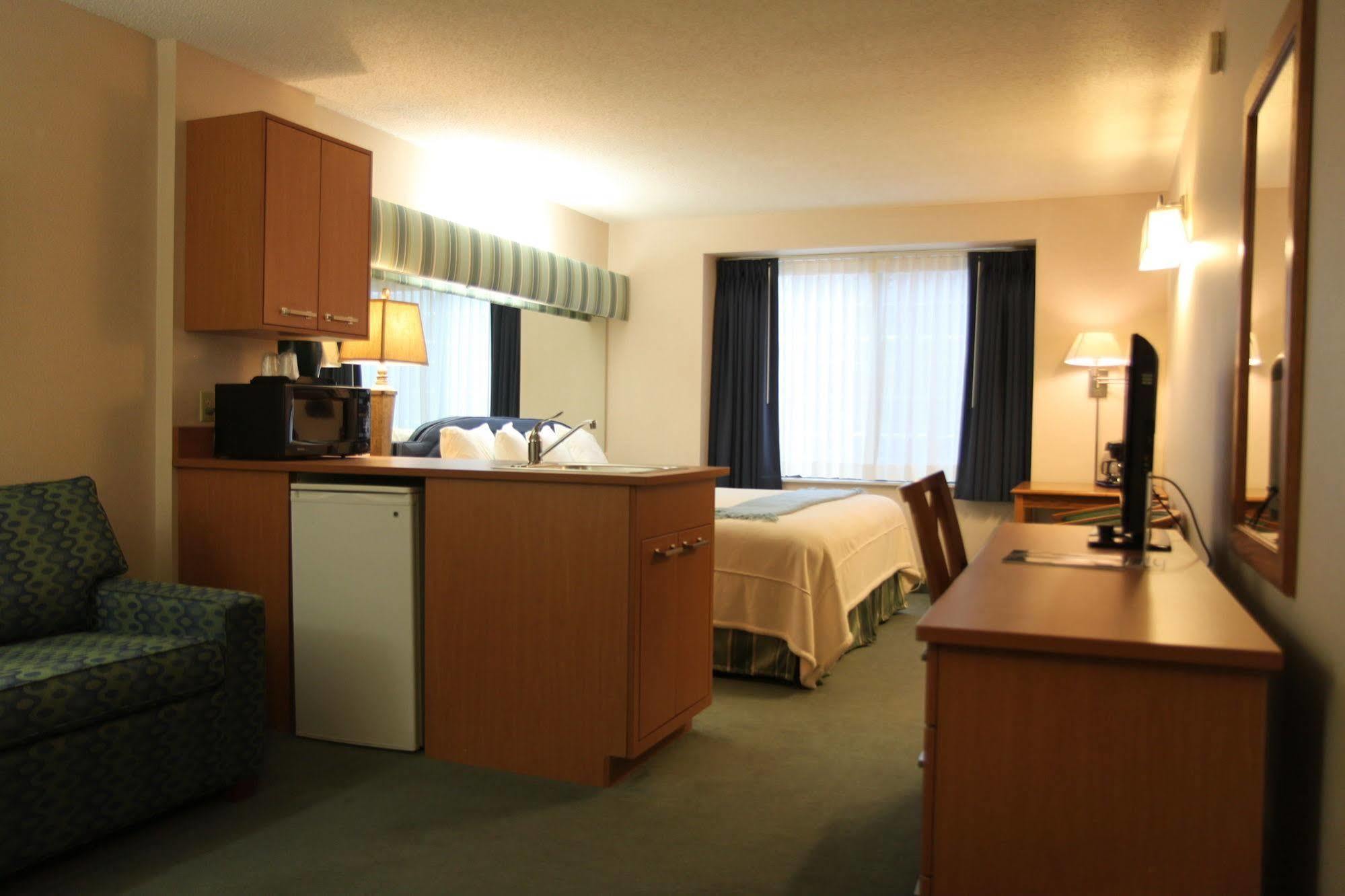 רוצ'סטר Brentwood Inn And Suites מראה חיצוני תמונה